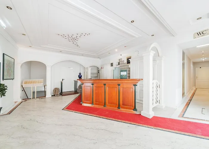Self-Check-In Hotel Adlon Wien